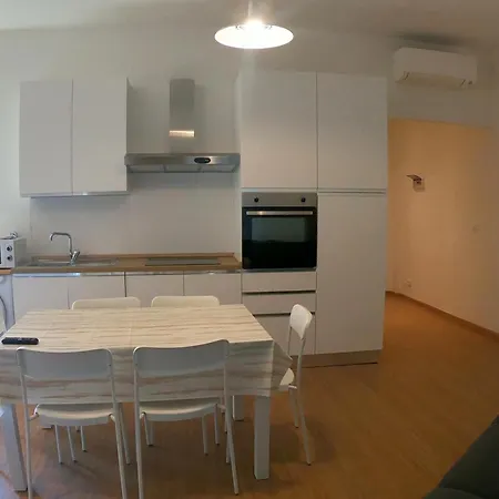 Апартаменты Quadrilocale Italia Con Vista Mare