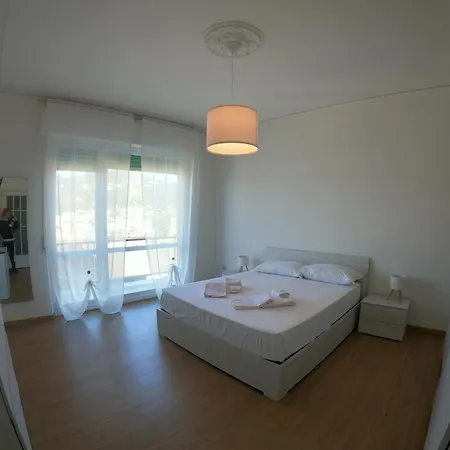 Апартаменты Quadrilocale Italia Con Vista Mare